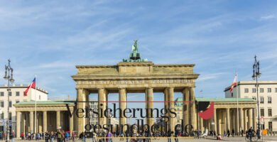 Bild des Torbogens am Eingang zu Berlin